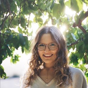 Meet your Posher, Marissa